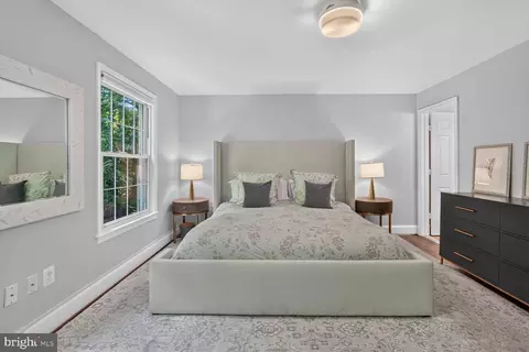 Bedroom - 3271 Sutton Pl NW #D, Washington, DC 20016 photo 1 of 5