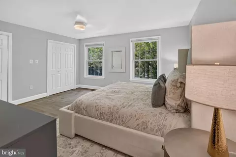 Bedroom - 3271 Sutton Pl NW #D, Washington, DC 20016 photo 3 of 5