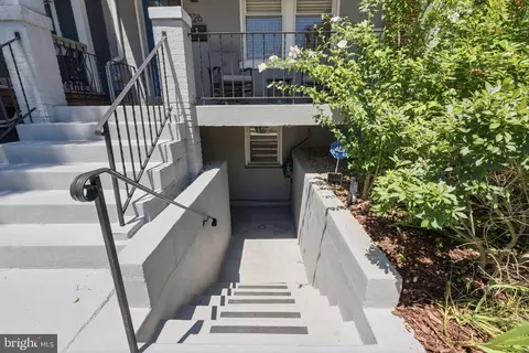 Exterior - 226 S Street St NE, Washington, DC 20002 photo 8 of 9