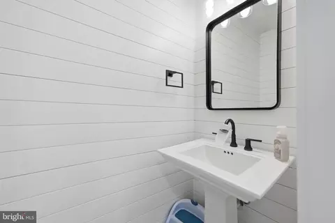 Entry Way - 1344 Queen St NE, Washington, DC 20002 photo 5 of 10