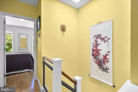 Entry Way - 11 16th St NE, Washington, DC 20002 photo 4 of 4
