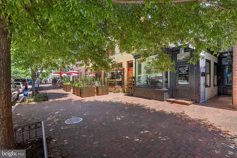 Exterior - 11 16th St NE, Washington, DC 20002 photo 5 of 6