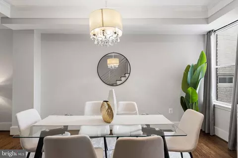 Dining - 2129 4th St NE, Washington, DC 20002 photo 4 of 6