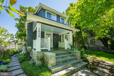 3828 Livingston St NW, Washington, DC 20015