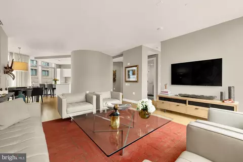 1177 22nd St NW #3K, Washington, DC 20037