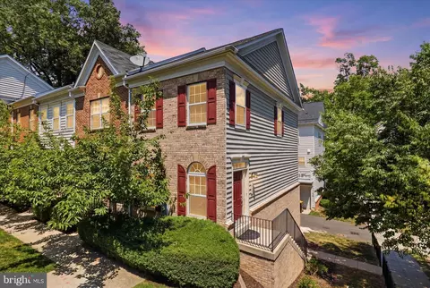 121 Danbury St SW, Washington, DC 20032
