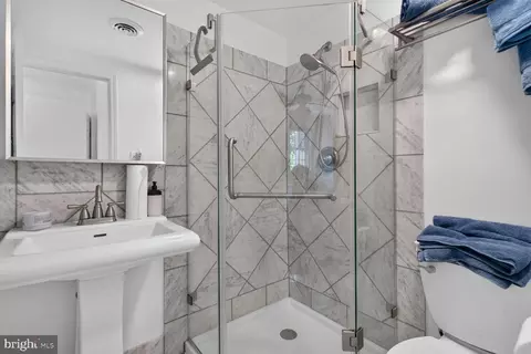 Bath - 455 15th St NE, Washington, DC 20002 photo 1 of 2