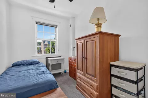 Bedroom - 455 15th St NE, Washington, DC 20002 photo 6 of 6