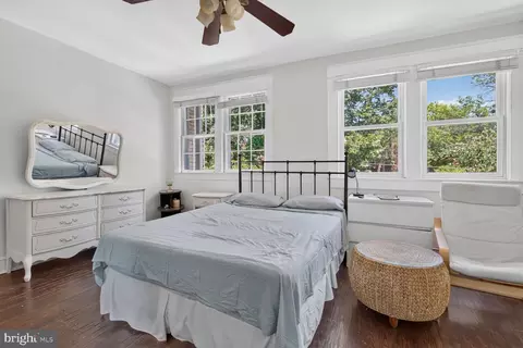 Bedroom - 455 15th St NE, Washington, DC 20002 photo 2 of 6