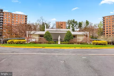 4201 Cathedral Ave NW #1405W, Washington, DC 20016