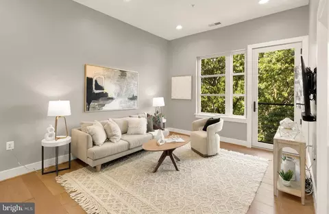 4308 Georgia Ave NW #404, Washington, DC 20011