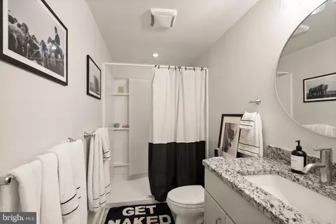 Bath - 332 11th St SE, Washington, DC 20003 photo 4 of 4