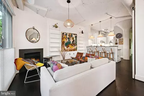 1700 Kalorama Rd NW #207, Washington, DC 20009