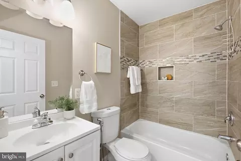 Bath - 2210 Bryan Pl SE, Washington, DC 20020 photo 3 of 3