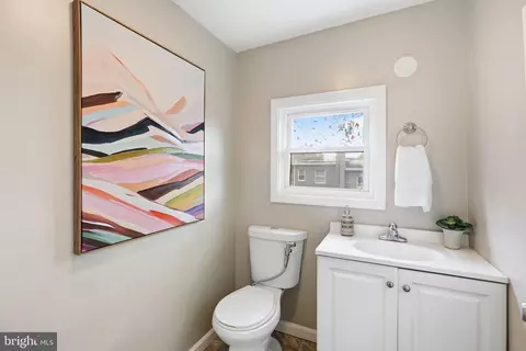 Bath - 2210 Bryan Pl SE, Washington, DC 20020 photo 1 of 3