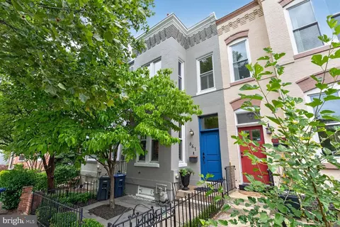641 NE 11th St NE, Washington, DC 20002