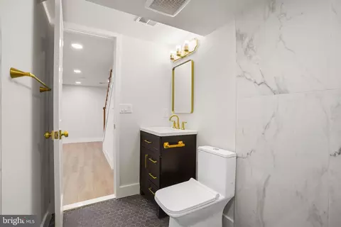 1734 Potomac Ave SE, Washington, DC 20003 photo 34