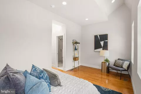 1734 Potomac Ave SE, Washington, DC 20003 photo 23