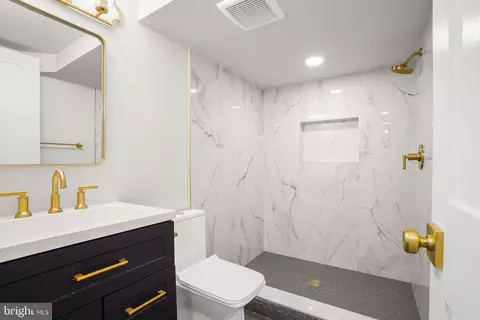 1734 Potomac Ave SE, Washington, DC 20003 photo 33