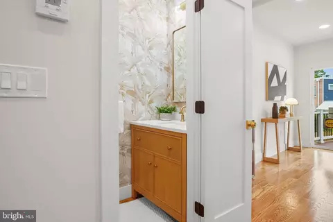1734 Potomac Ave SE, Washington, DC 20003 photo 15