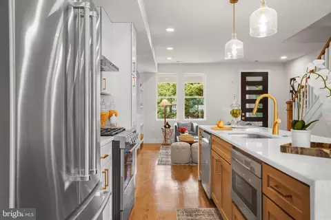 1734 Potomac Ave SE, Washington, DC 20003 photo 14