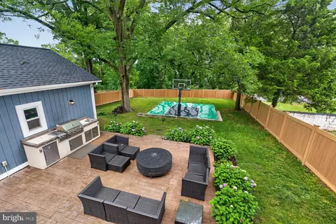 3717 30th Pl NE, Washington, DC 20018