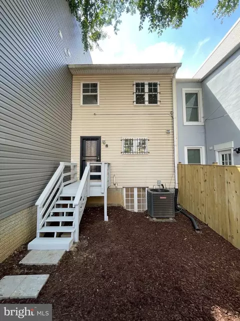 Exterior - 649 16th St NE, Washington, DC 20002 photo 2 of 5