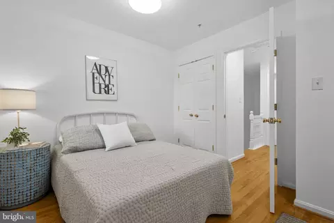 Bedroom - 649 16th St NE, Washington, DC 20002 photo 7 of 10