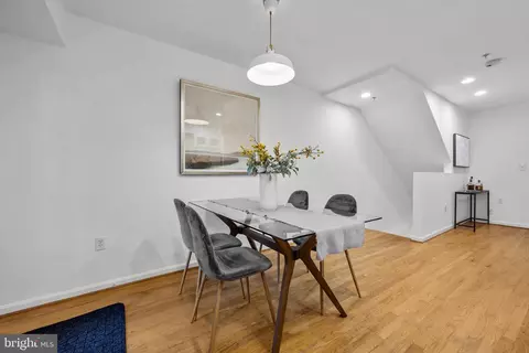 Dining - 649 16th St NE, Washington, DC 20002 photo 2 of 2