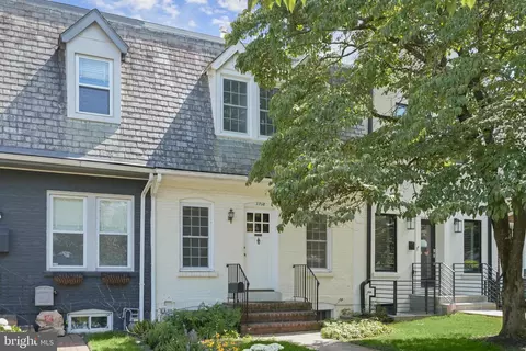 3708 S Street St NW, Washington, DC 20007