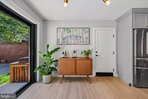 Entry Way - 655 E Street St SE, Washington, DC 20003 photo 1 of 3