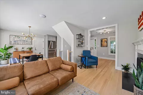Other - 655 E Street St SE, Washington, DC 20003 photo 3 of 12