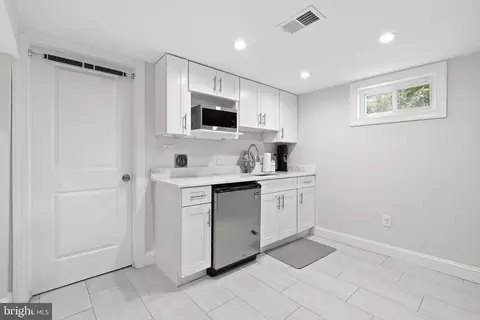 2700 4th St NE, Washington, DC 20002 photo 32
