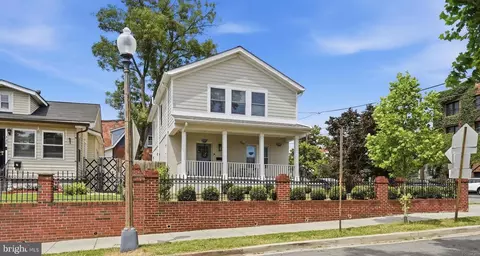 2700 4th St NE, Washington, DC 20002 photo 2