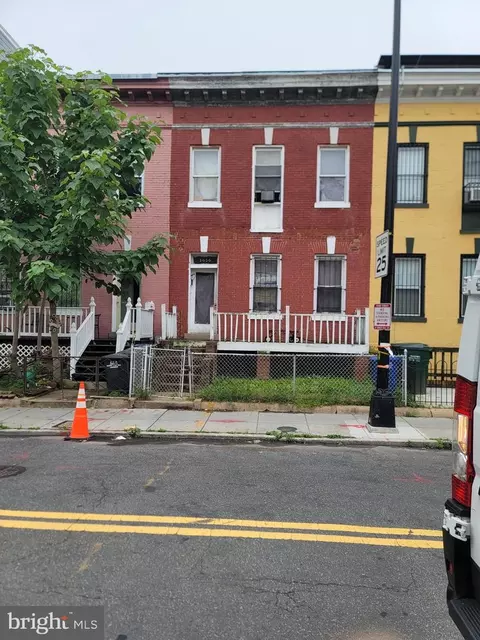 1414 Newton St NW, Washington, DC 20010