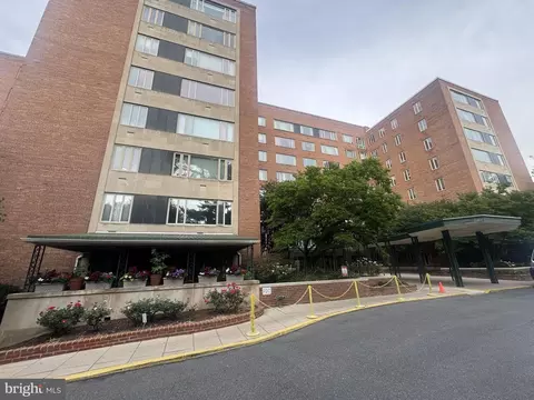 4301 Massachusetts Ave NW #5007, Washington, DC 20016