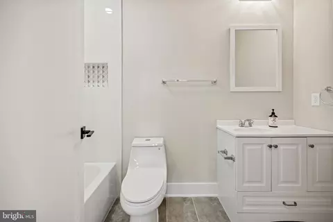 Bath - 824 18th St NE #10, Washington, DC 20002 photo 2 of 2