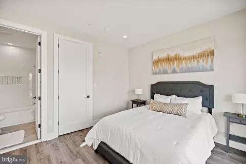 Bedroom - 824 18th St NE #10, Washington, DC 20002 photo 1 of 3