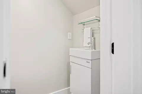 Other - 824 18th St NE #10, Washington, DC 20002 photo 6 of 8
