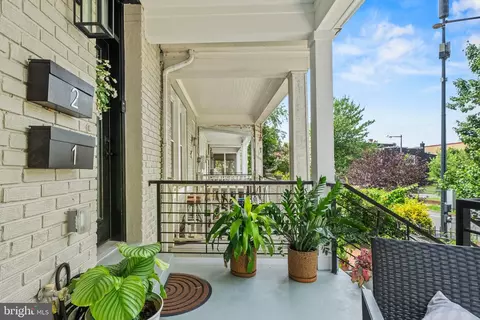 Exterior - 1509 D St NE #2, Washington, DC 20002 photo 4 of 9