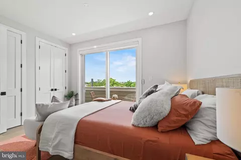 Bedroom - 1509 D St NE #2, Washington, DC 20002 photo 6 of 6