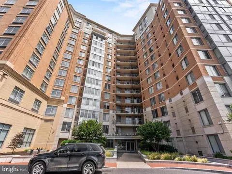 555 Massachusetts Ave NW #1307, Washington, DC 20001
