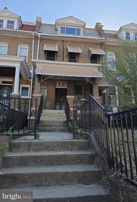 4527 9th St NW, Washington, DC 20011