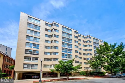 922 24th St NW #717, Washington, DC 20037