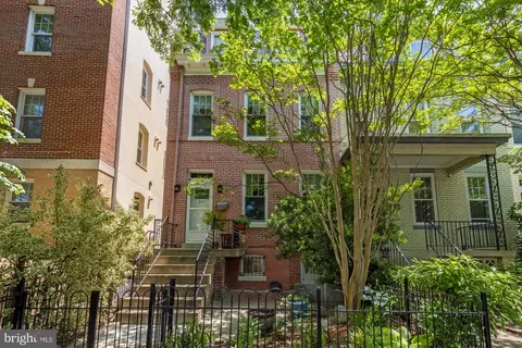 3107 17th St NW, Washington, DC 20010