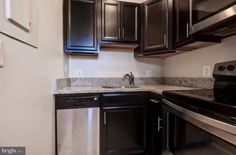 Kitchen - 637 3rd St NE #305, Washington, DC 20002 photo 2 of 2