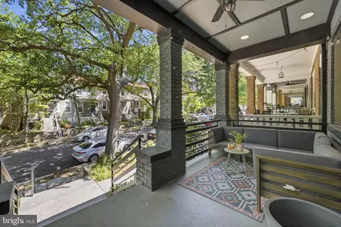 756 Princeton Pl NW #1, Washington, DC 20010
