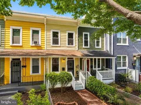 1115 Holbrook Ter NE, Washington, DC 20002