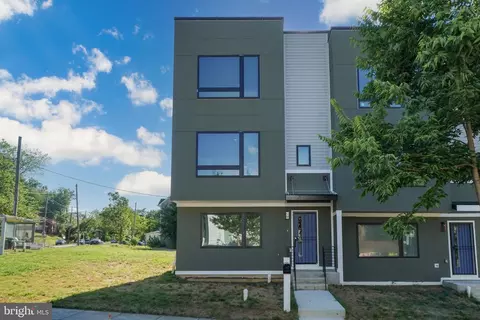 1004 50th Pl NE, Washington, DC 20019