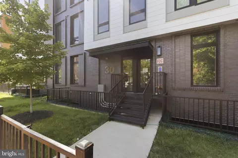 30 Kennedy St NW #14, Washington, DC 20011